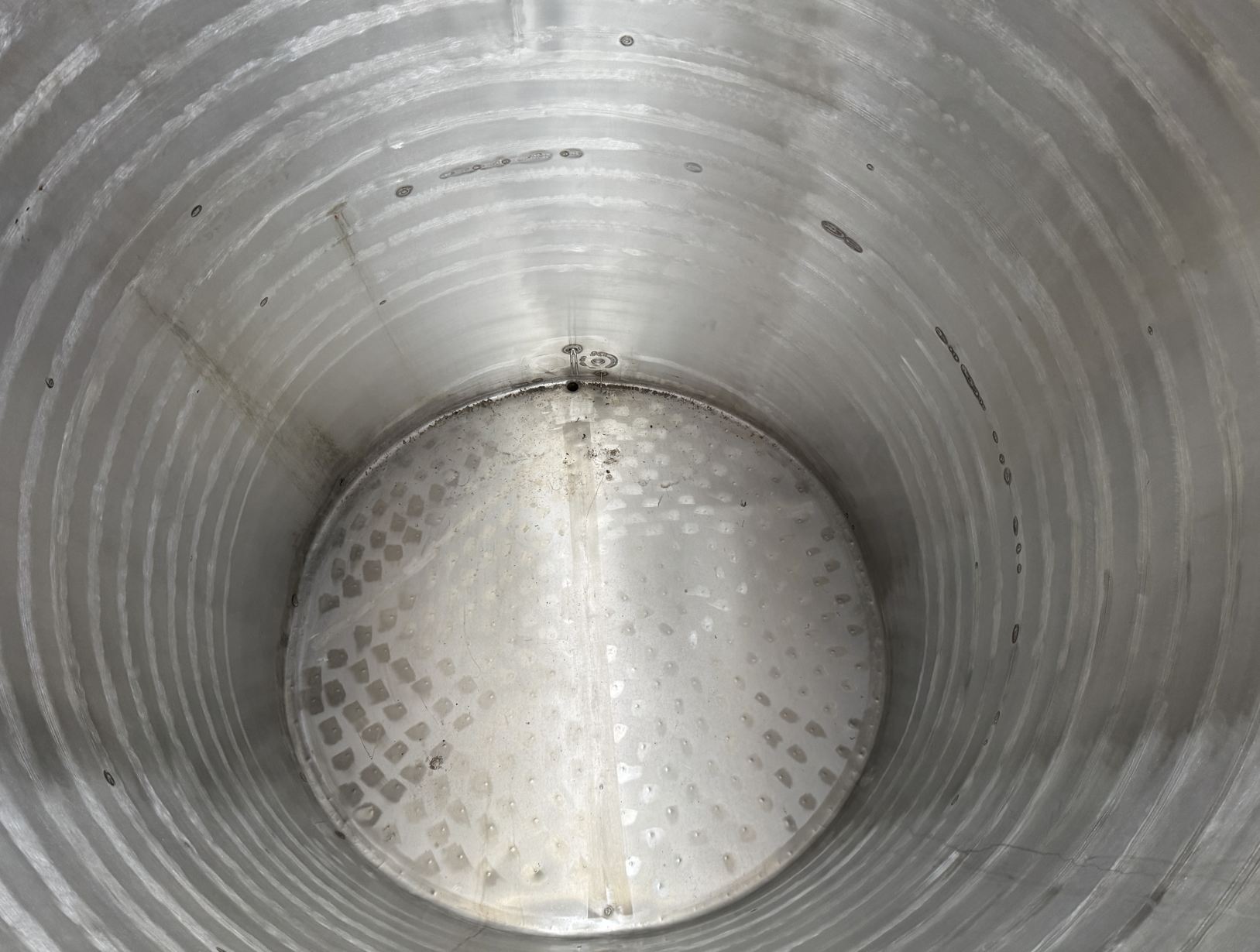 Behälter 8.000 Liter aus V2a, isoliert, gebraucht