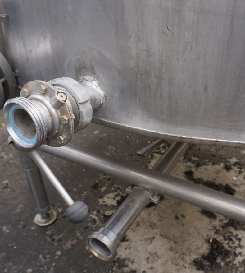Behälter 1.700 Liter aus V2A einwandig, gebraucht