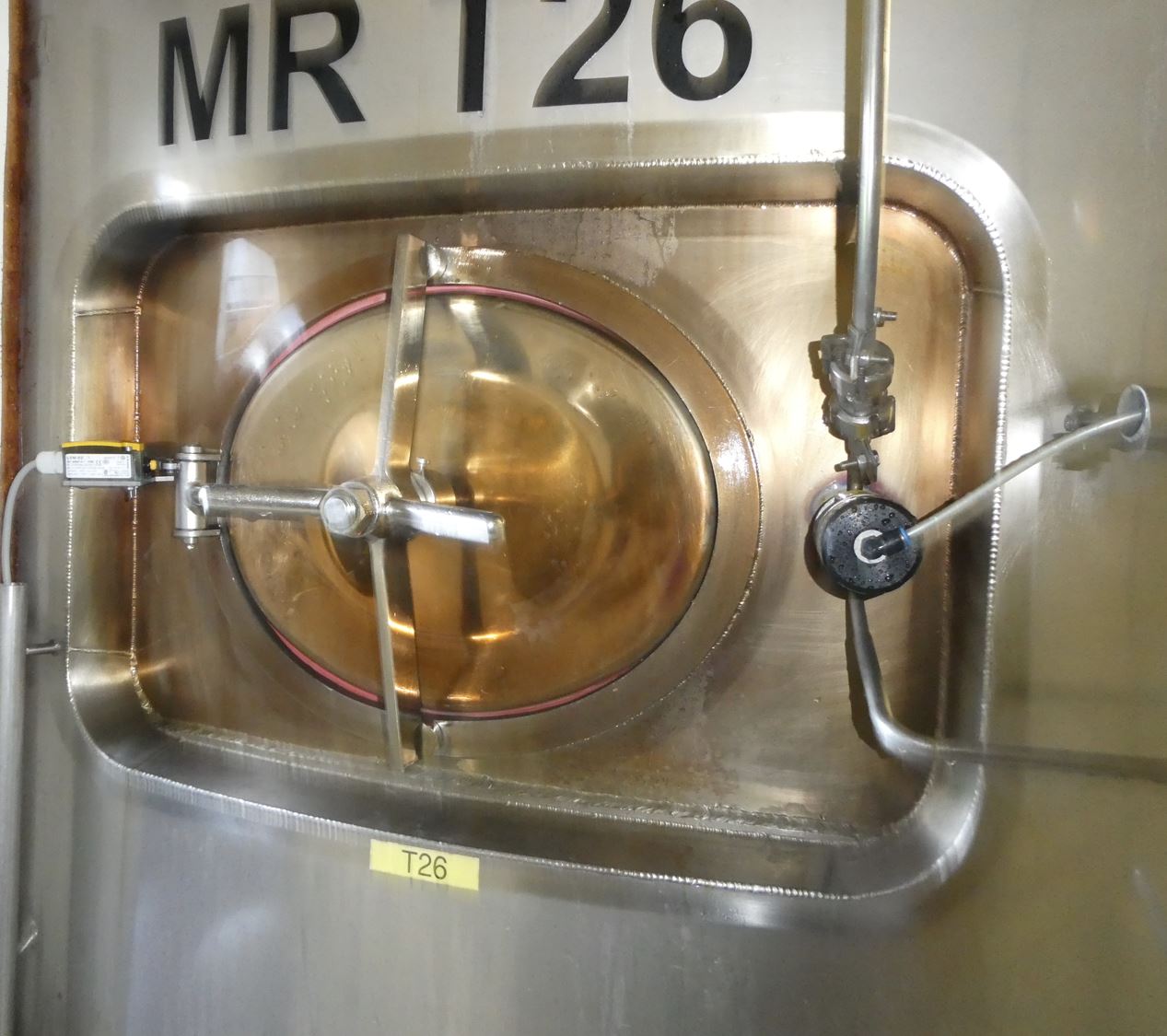 Rahmtank 3 x 35.000 Liter aus V2A isoliert, temperierbar, gebraucht