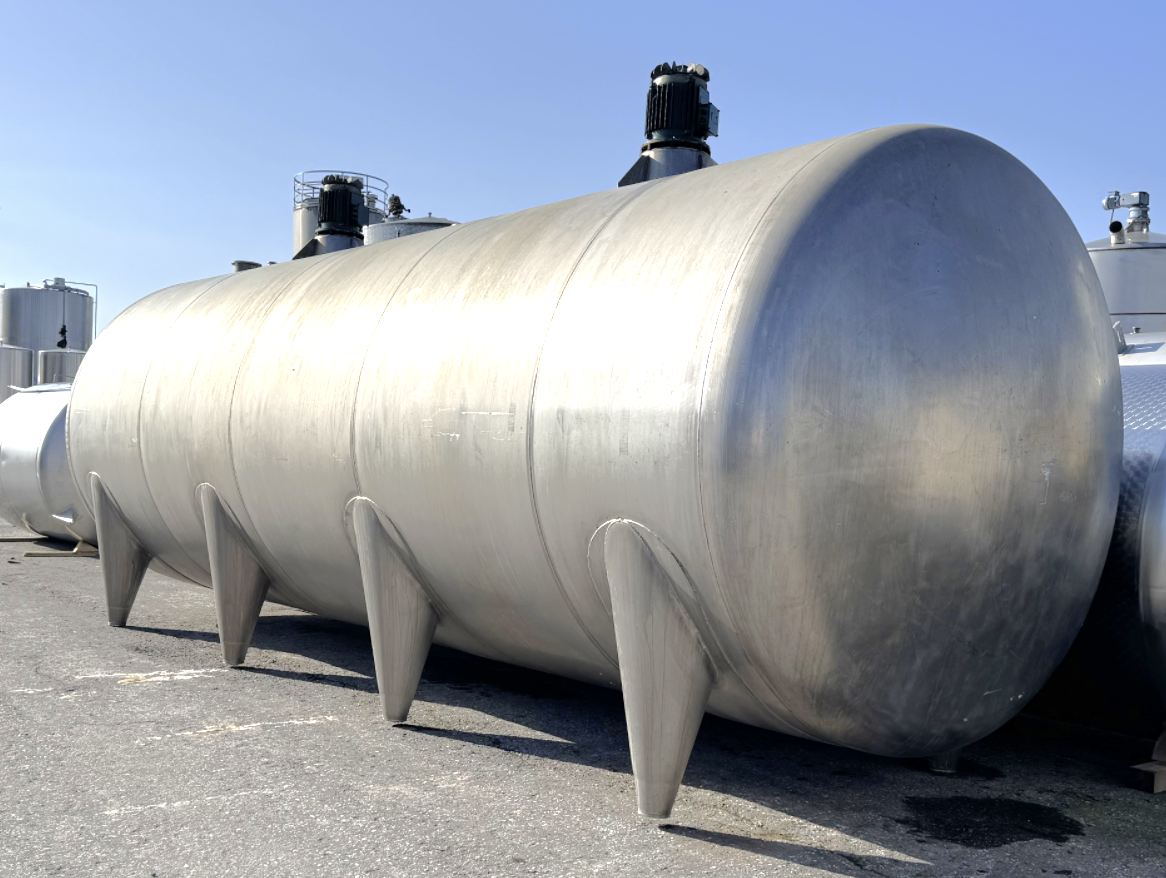 Behälter 42.000 Liter aus V2A einwandig, gebraucht