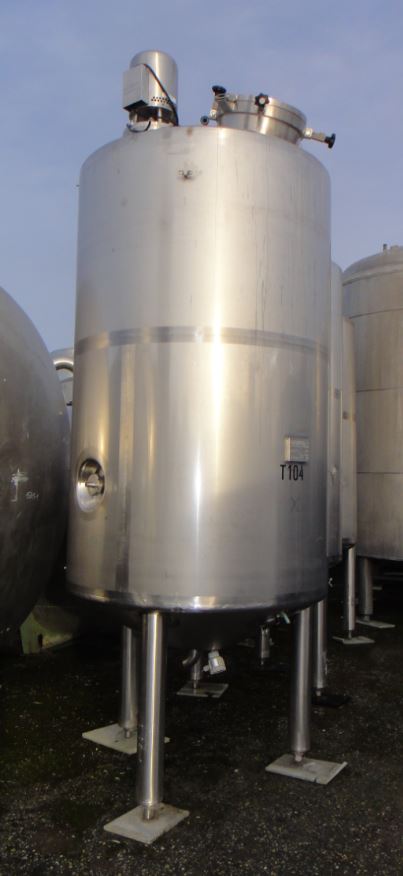 Behälter 3.200 Liter aus V2A, gebraucht, 
temperierbar, isoliert