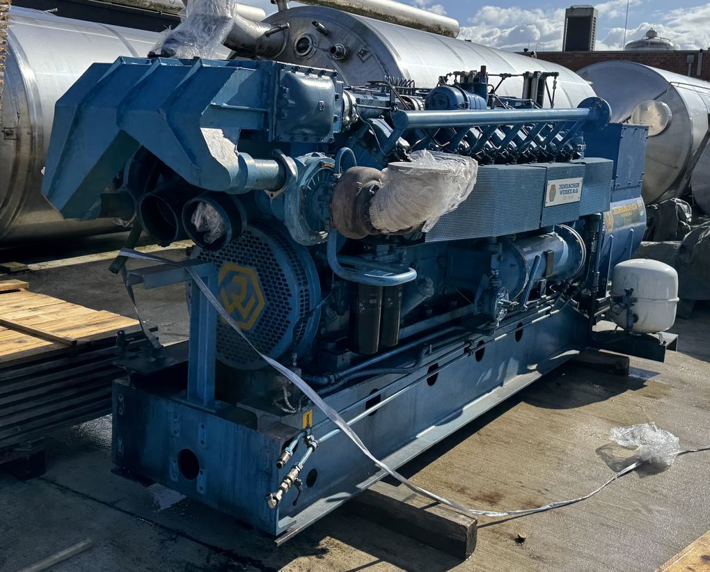Stromaggregat 766 kVA, Jenbacher - Preis auf Anfrage