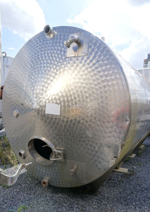 Behälter 20.000 Liter aus V2A, isoliert