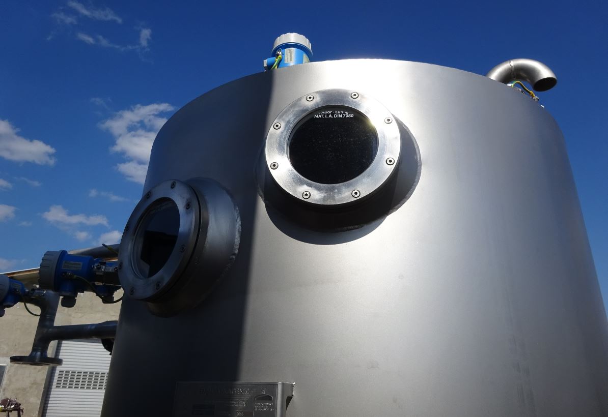 Behälter 1.035 Liter aus V4A, ungebraucht, einwandig