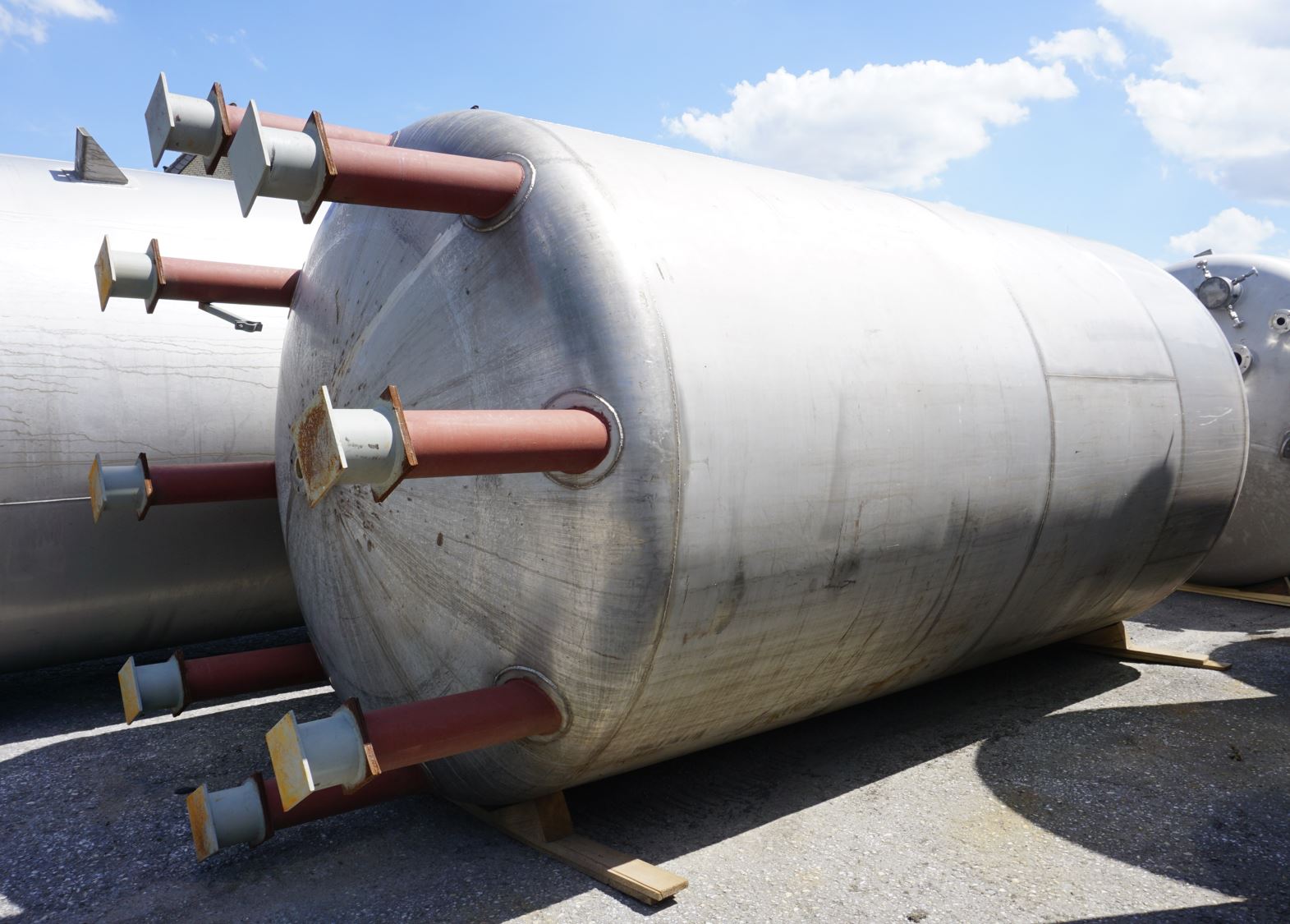 Behälter 19.000 Liter aus V4A, einwandig, gebraucht
Bauform: liegend