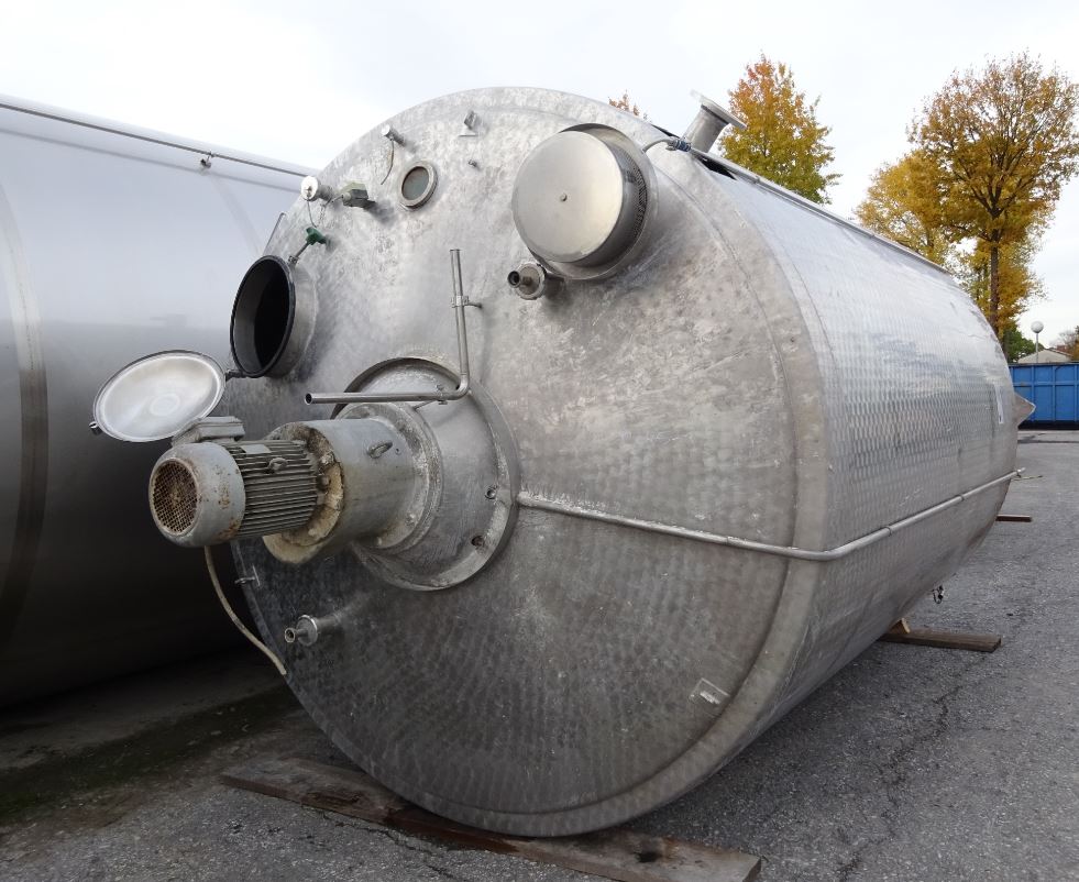 Behälter 16.000 Liter aus V2A, gebraucht, 
temperierbar, isoliert