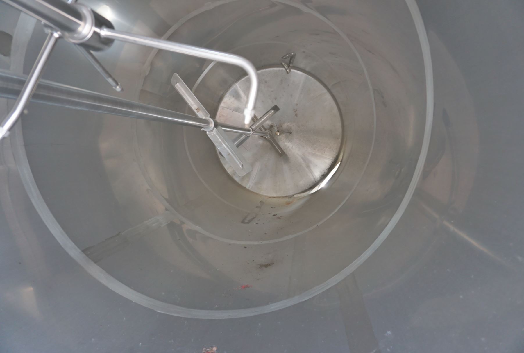 Behälter 15.000 Liter aus V2A isoliert, temperierbar, gebraucht