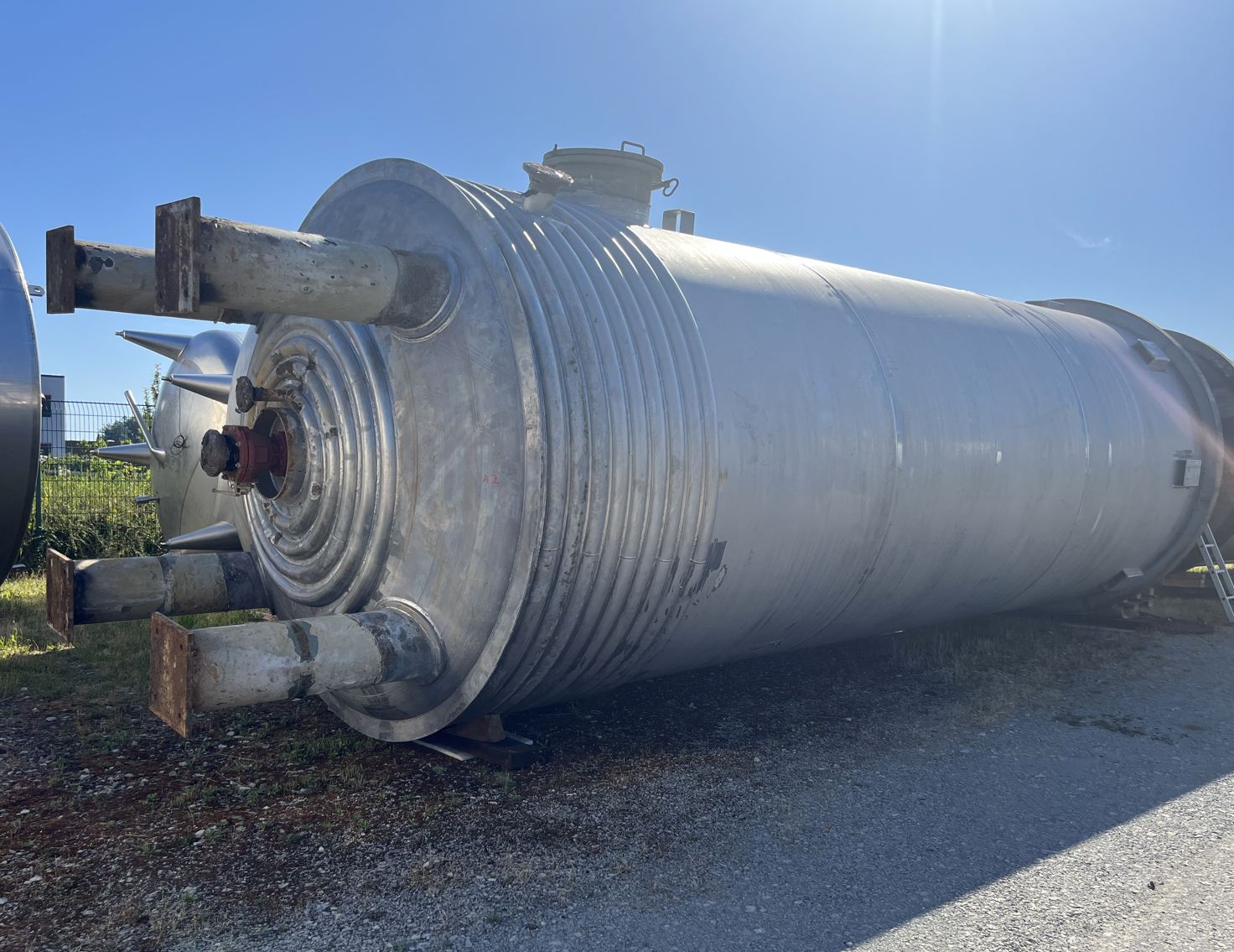 Behälter 49.338 Liter aus V4A, einwandig, temperierbar, gebraucht