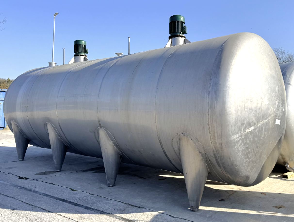 Behälter 42.000 Liter aus V2A einwandig, gebraucht