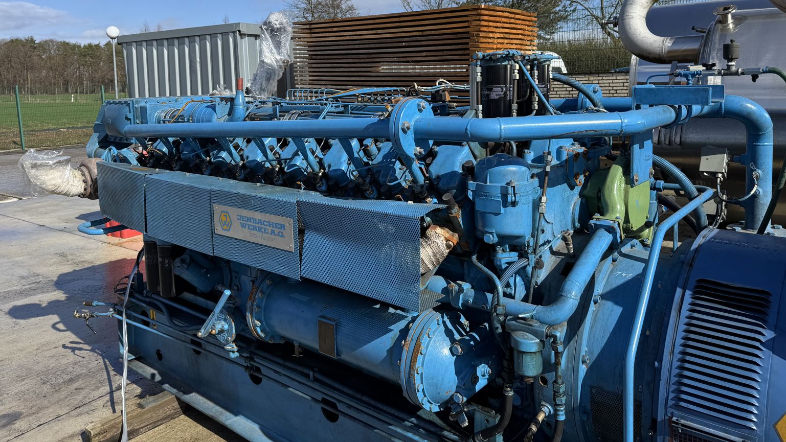 Stromaggregat 766 kVA, Jenbacher - Preis auf Anfrage