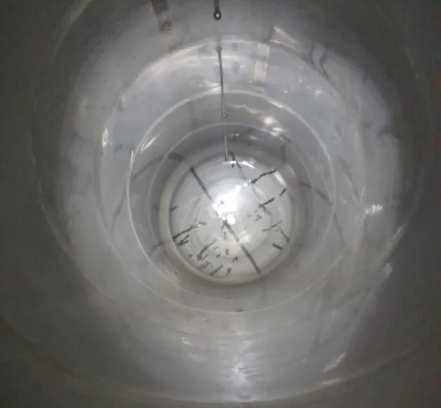 Behälter 70.800 Liter aus V2A einwandig, gebraucht