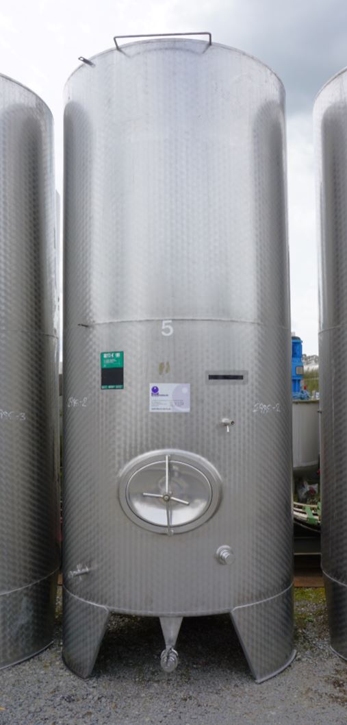 Behälter 5.000 Liter aus V2A mit Kühlplatte, einwandig