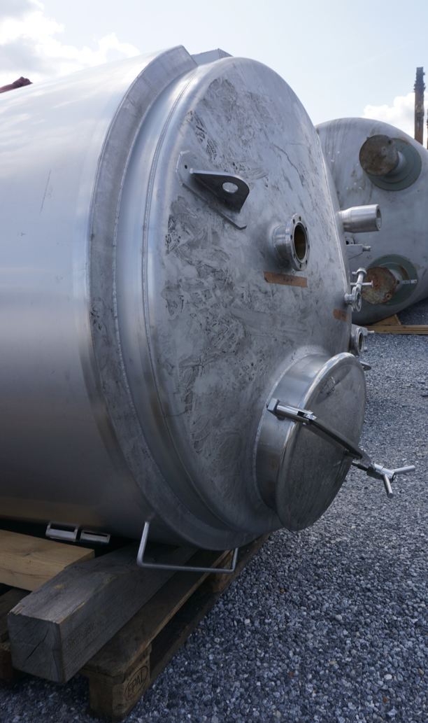 Behälter 2.530 Liter aus V4A, isoliert