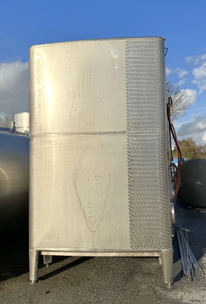 Behälter 4.600 Liter (total) aus V2A einwandig, gebraucht