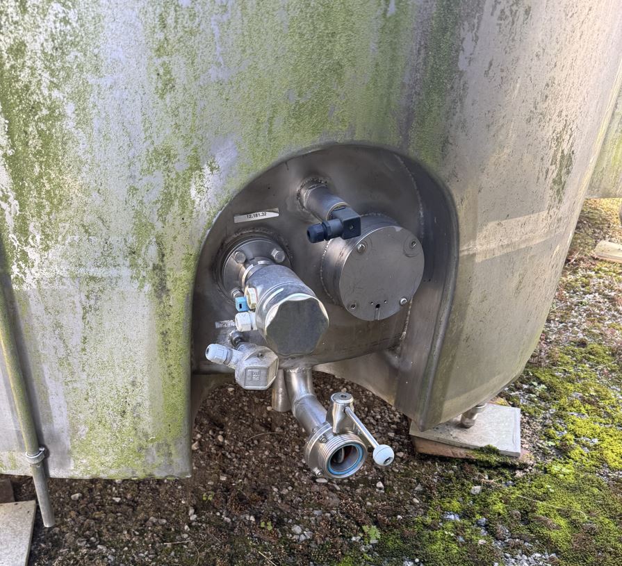Behälter 8.000 Liter aus V2a, isoliert, gebraucht