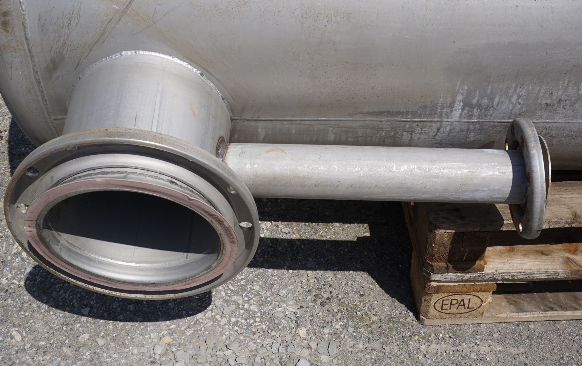 Druckbehälter 1.500 Liter aus V2A einwandig, gebraucht
Bauform: stehend