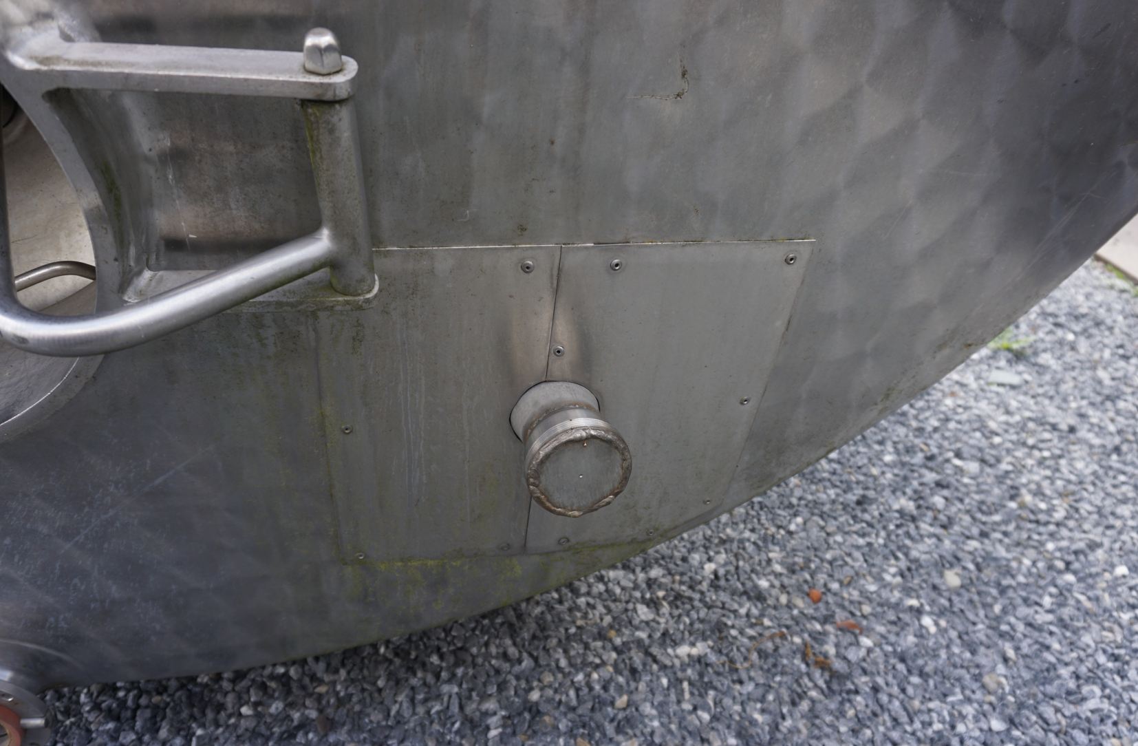 Behälter 20.000 Liter aus V2A, isoliert