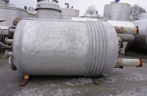 Behälter 7.500 Liter aus V4A, temperierbar, gebraucht