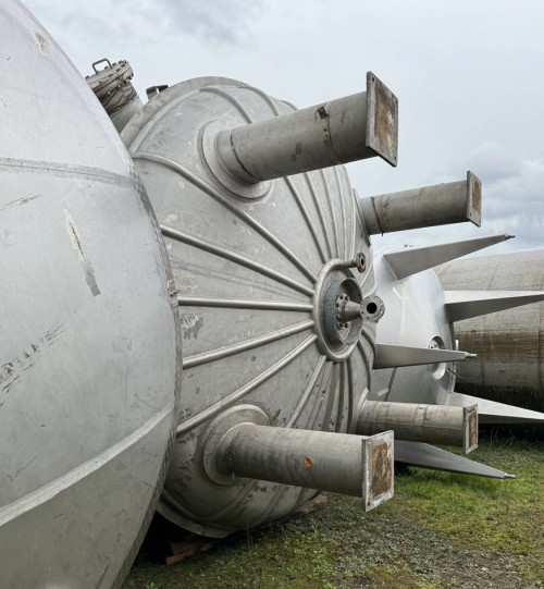 Druckbehälter 100.000 Liter aus V4A, einwandig, temperierbar, gebraucht