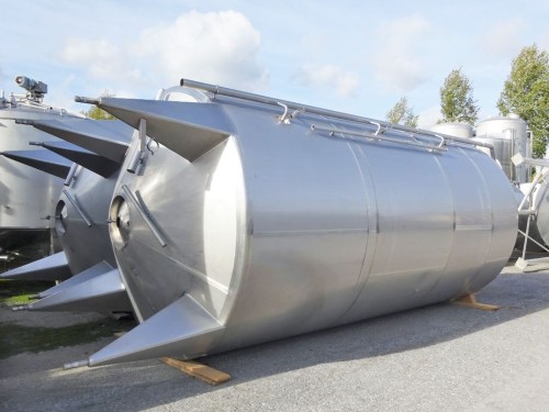 Mischbehälter 25.500 Liter aus V2A isoliert, gebraucht