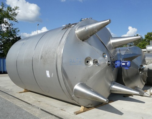 Behälter 30.000 Liter aus V2A. isoliert, gebraucht
