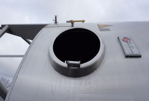 Behälter 37.000 Liter aus V2A, einwandig, gebraucht