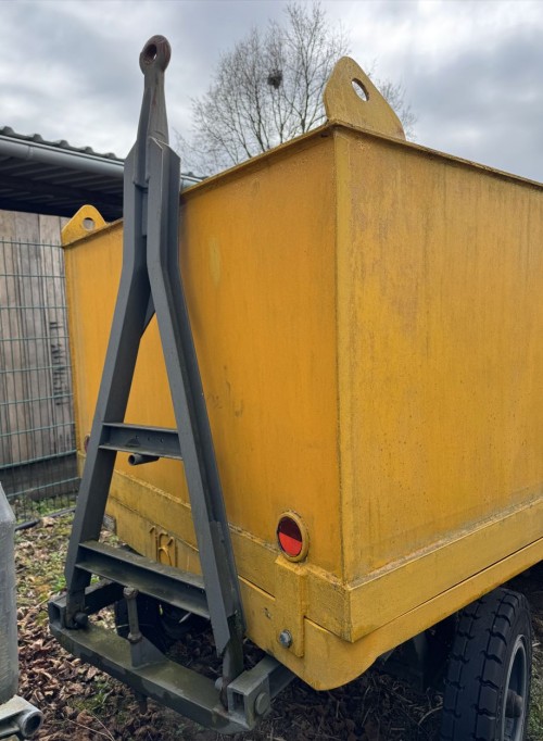Stahltank mit Fahrgestell 2.500 Liter, gebraucht