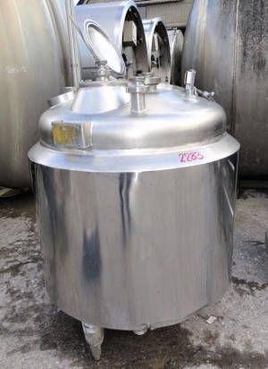 Behälter 457 Liter aus V4A isoliert, temperierbar